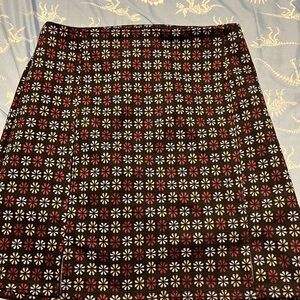 Elegant Floral A-Line Skirt in Black and Red